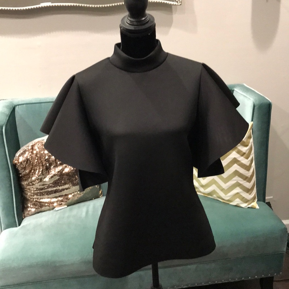 Black scuba top